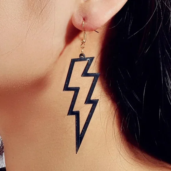 🖤⚡️earrings ⚡️🖤 - Picture 3 of 3